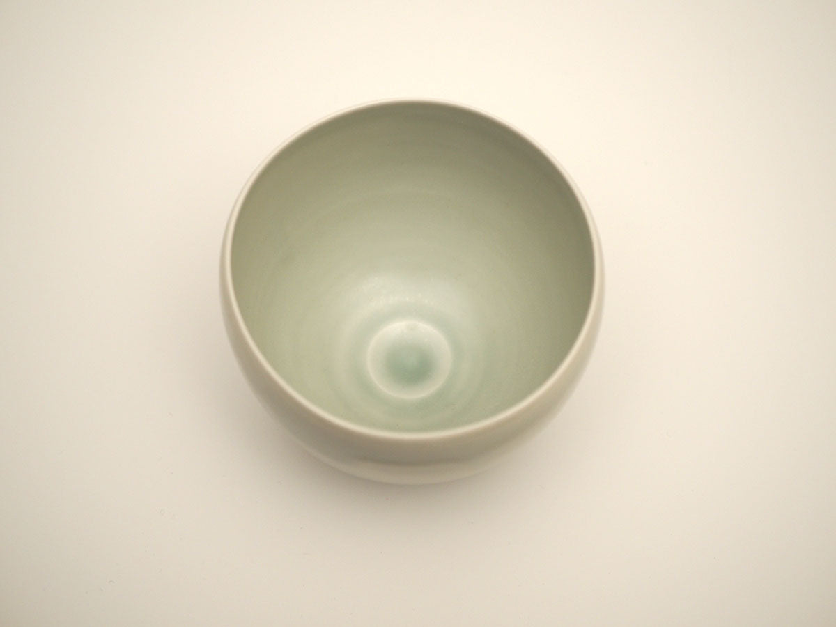 青白瓷茶盌|細川令子|BloomJapan