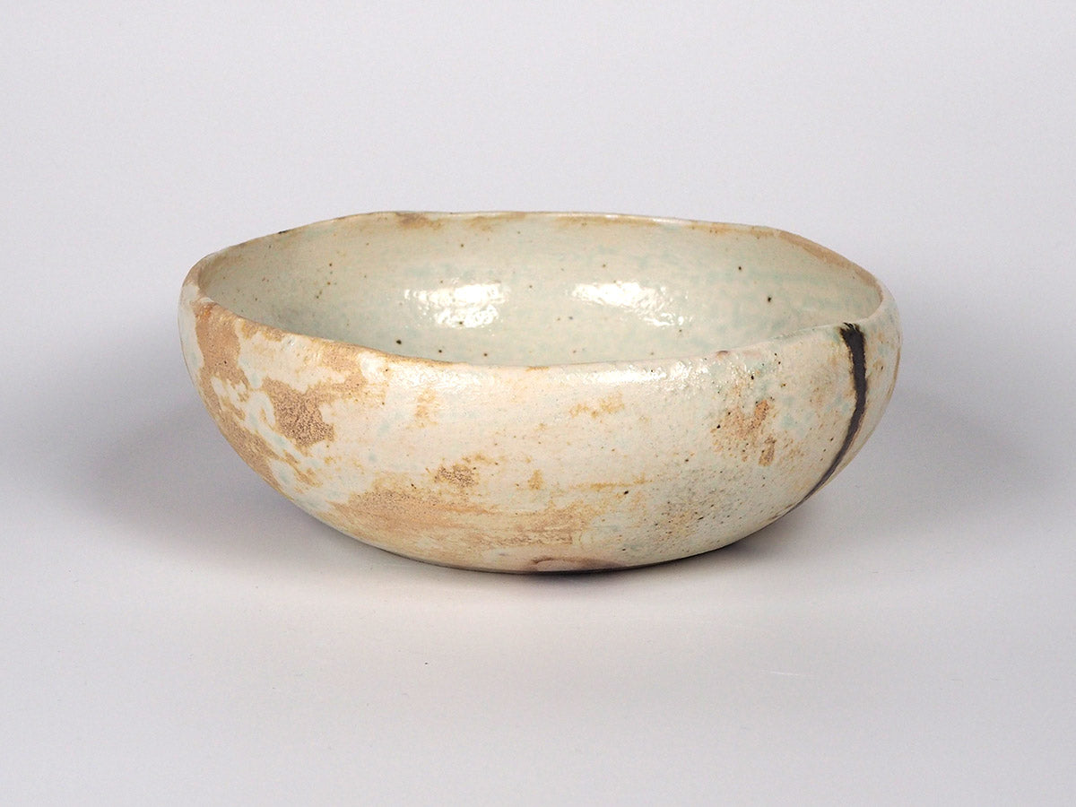 Ash-glazed bowl | Tatsuhiro Kuroiwa