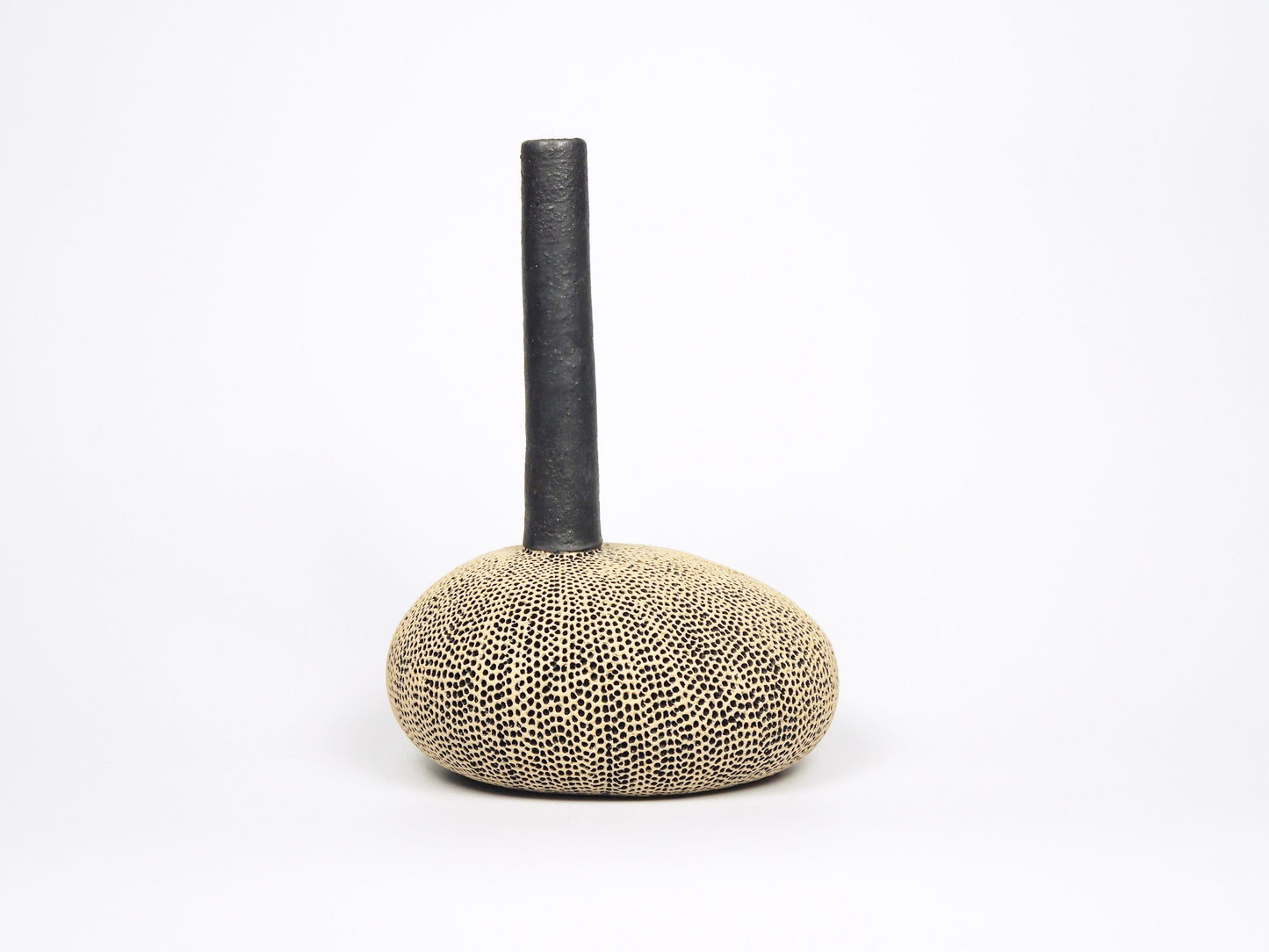 Inscribed writing implements | Daisuke Tomioka