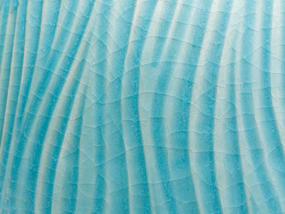 碧彩クシ目壷｜青山鉄郎