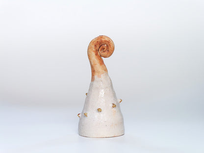 Shino gold-painted sake cup | Ikuhiko Shibata