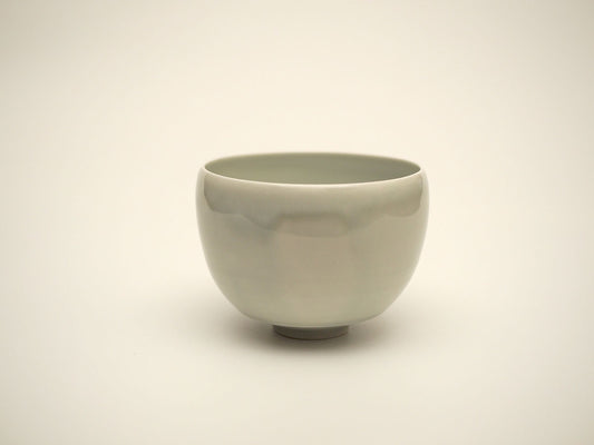 青白瓷茶盌｜細川令子｜BloomJapan