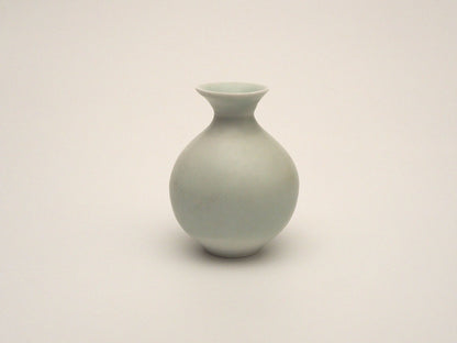 青白瓷酒器揃｜細川令子｜BloomJapan