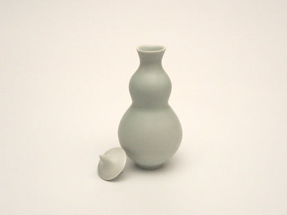 青白瓷瓶酒器｜細川令子｜BloomJapan